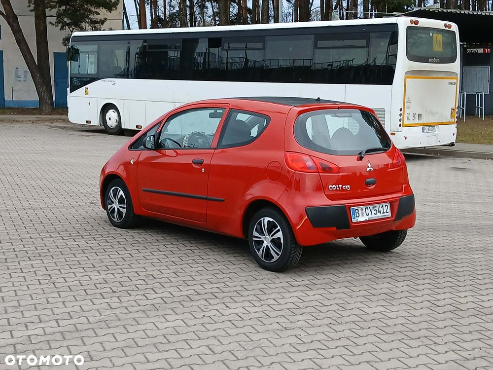Mitsubishi Colt - 3