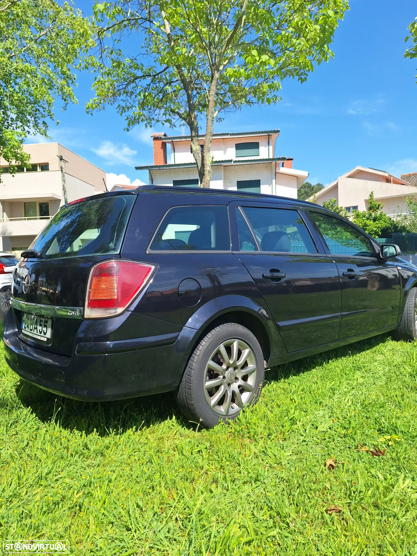 Opel Astra Caravan - 4