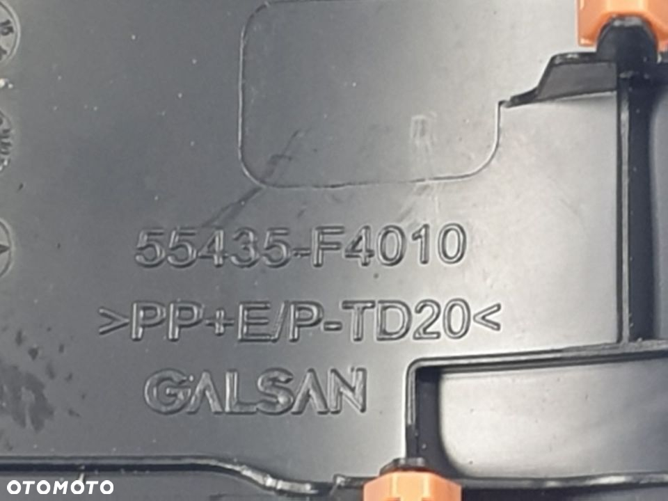 Osłona Zaślepka Deski Rozdzielczej Prawa TOYOTA C HR 2.0H od 2019 roku - 3