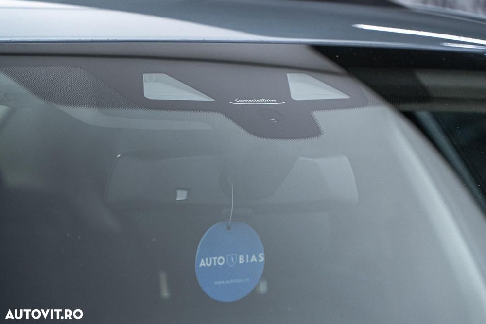 BMW Seria 5 530e AT PHEV - 27