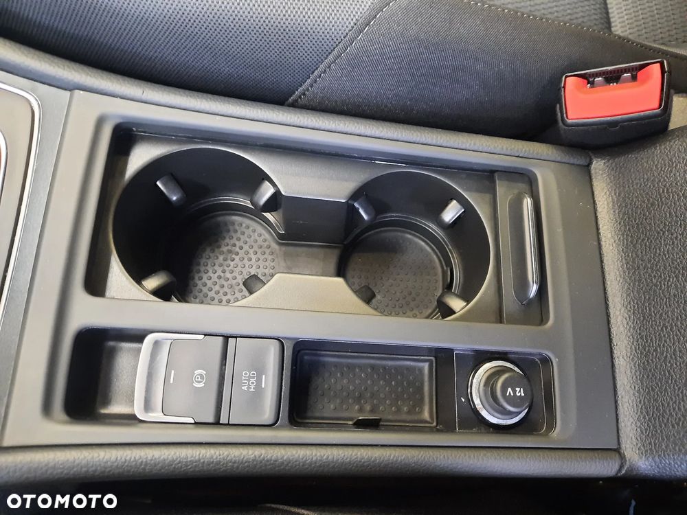 Volkswagen Golf 1.5 TSI BMT Evo Comfortline - 28