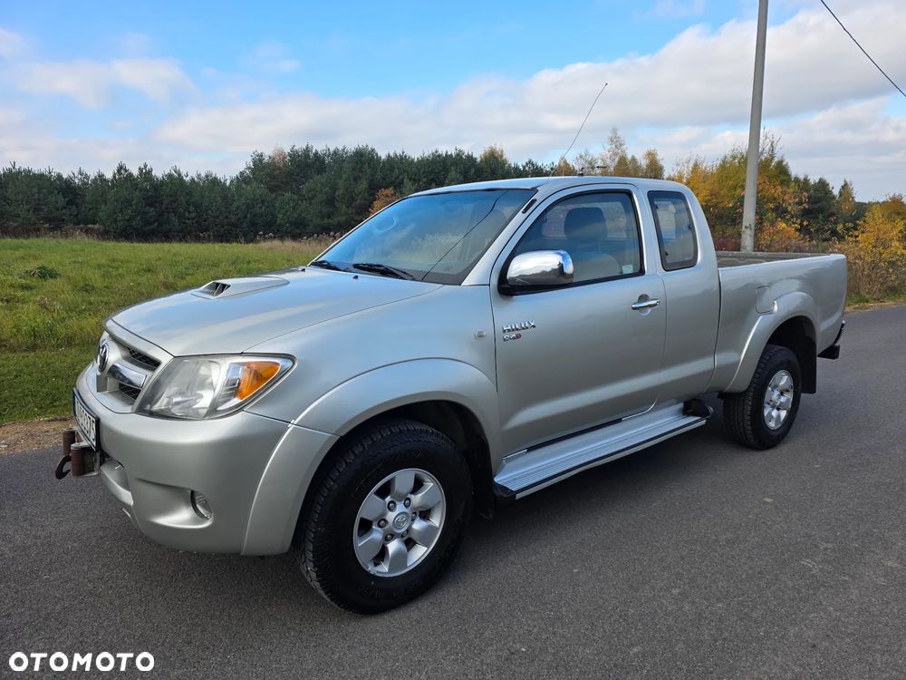 Toyota Hilux - 6