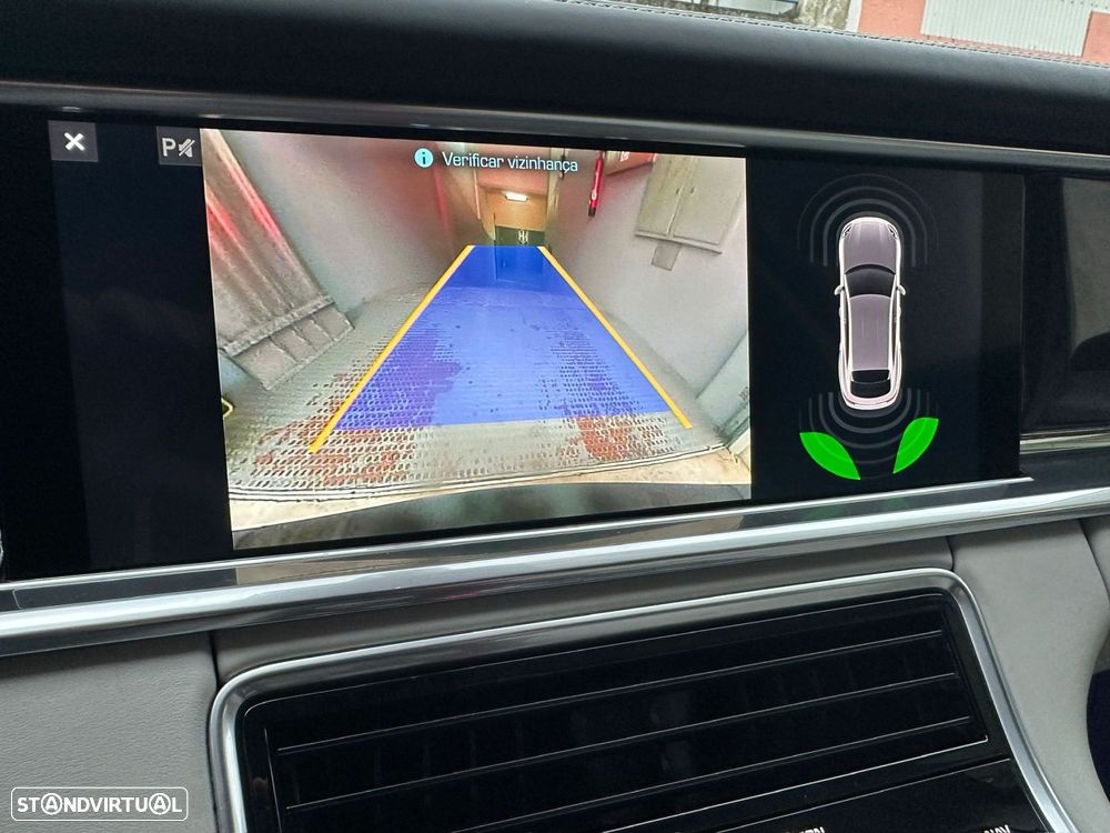 Porsche Panamera Sport Turismo - 26