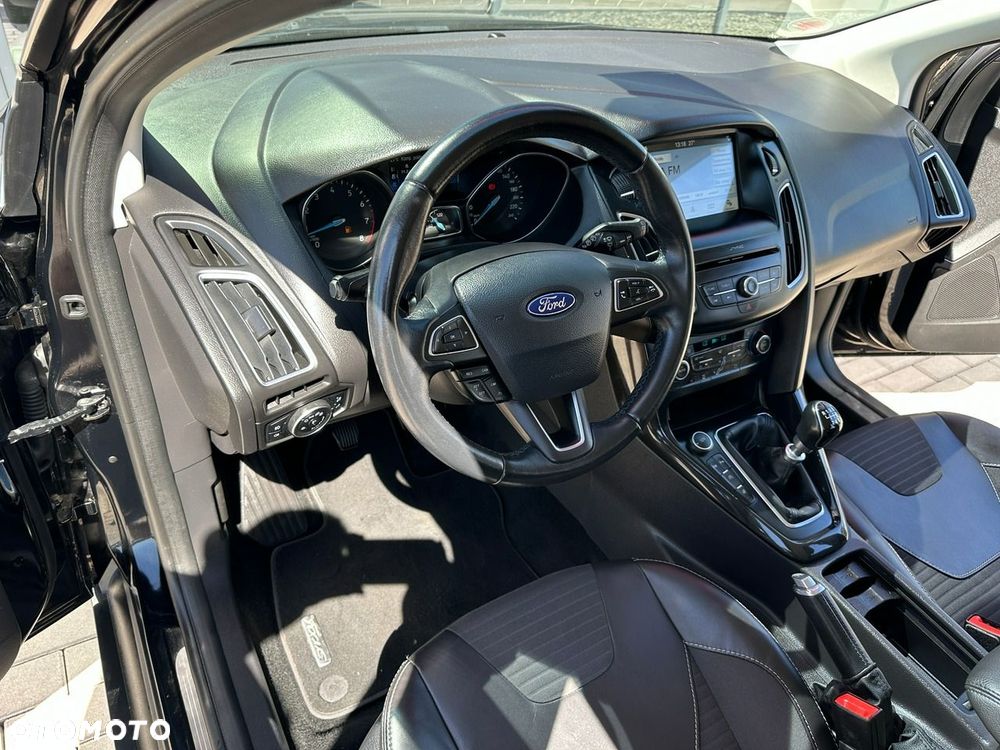 Ford Focus 1.5 EcoBoost STart-Stopp-System TITANIUM - 10