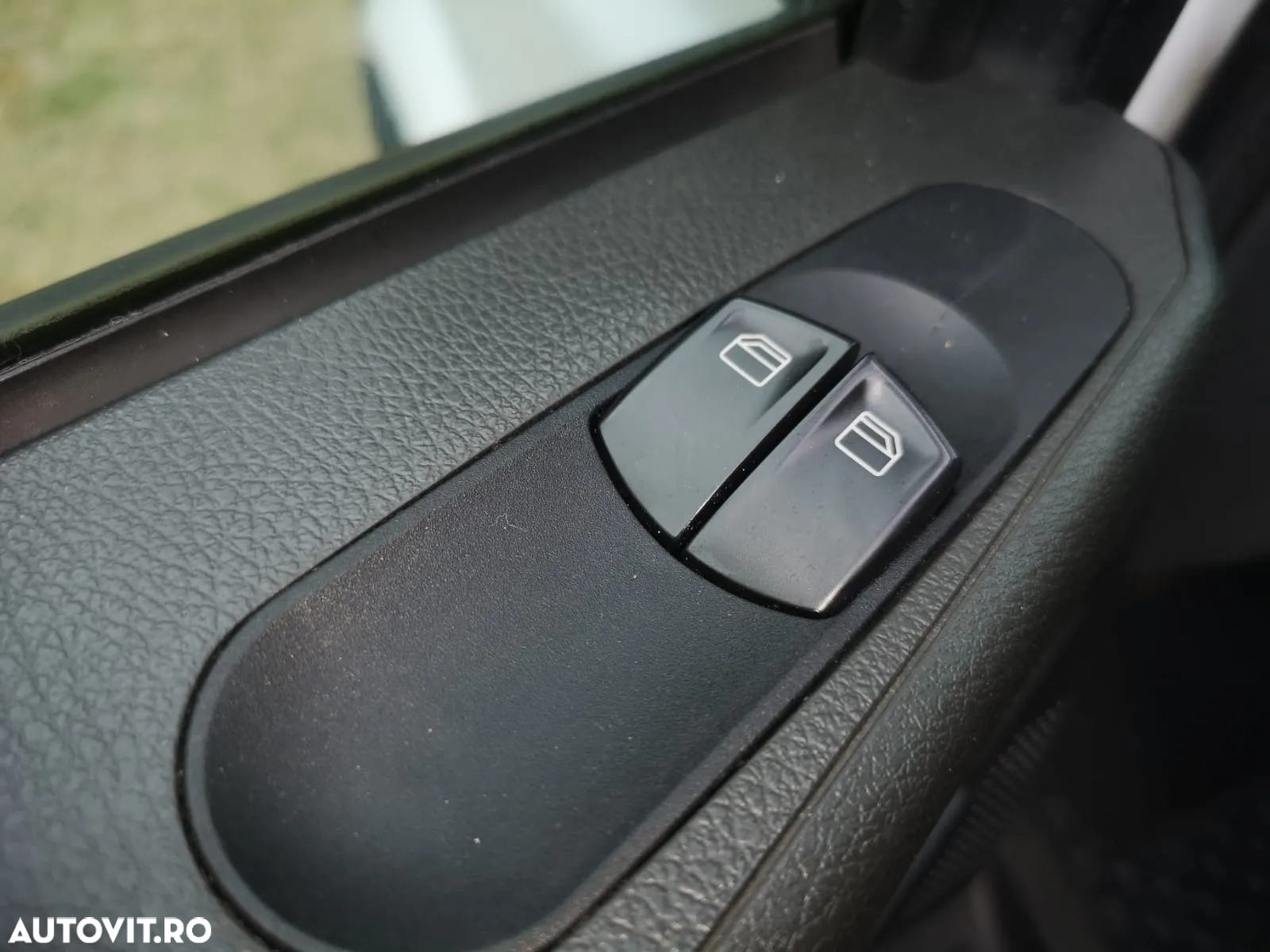 Mercedes-Benz Vito - 10