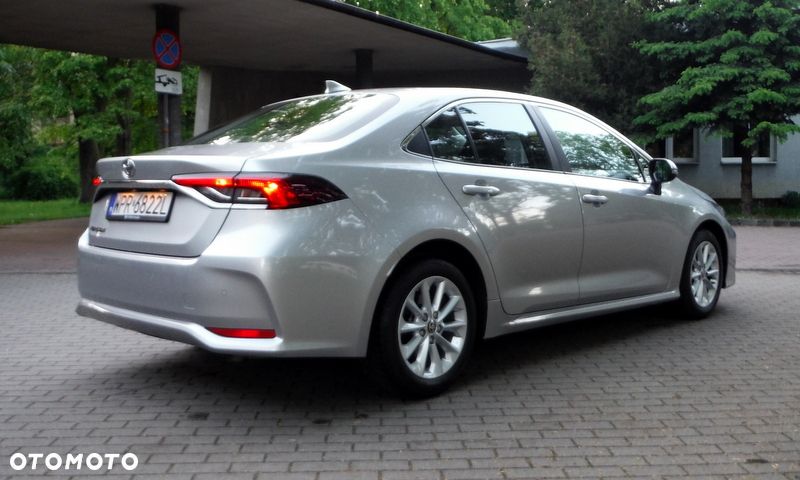 Toyota Corolla 1.5 Comfort - 12