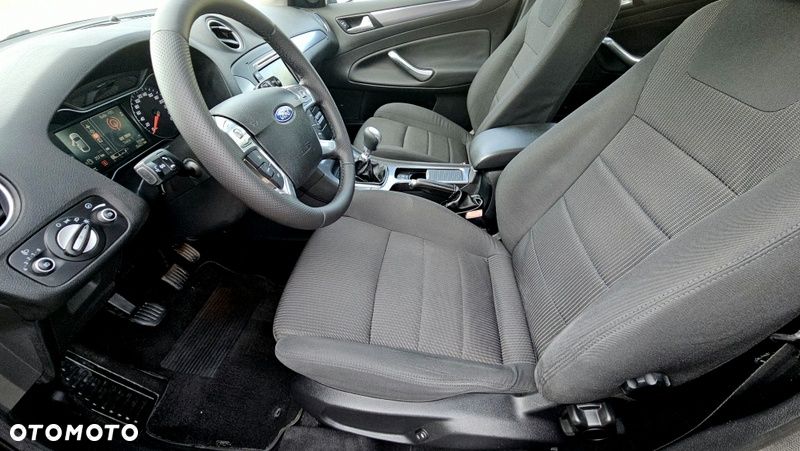 Ford Mondeo 2.0 TDCi Titanium X - 23