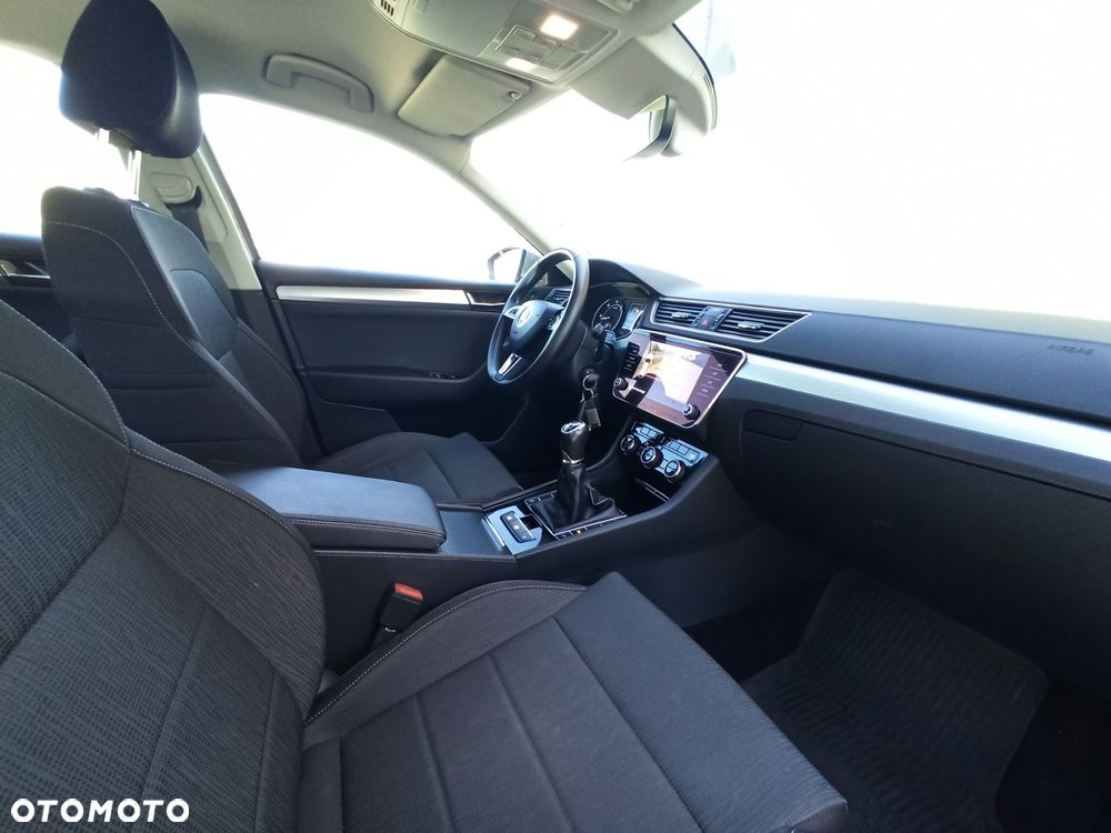 Skoda Superb - 12