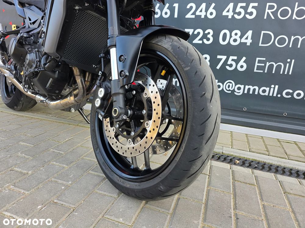 Yamaha MT - 27