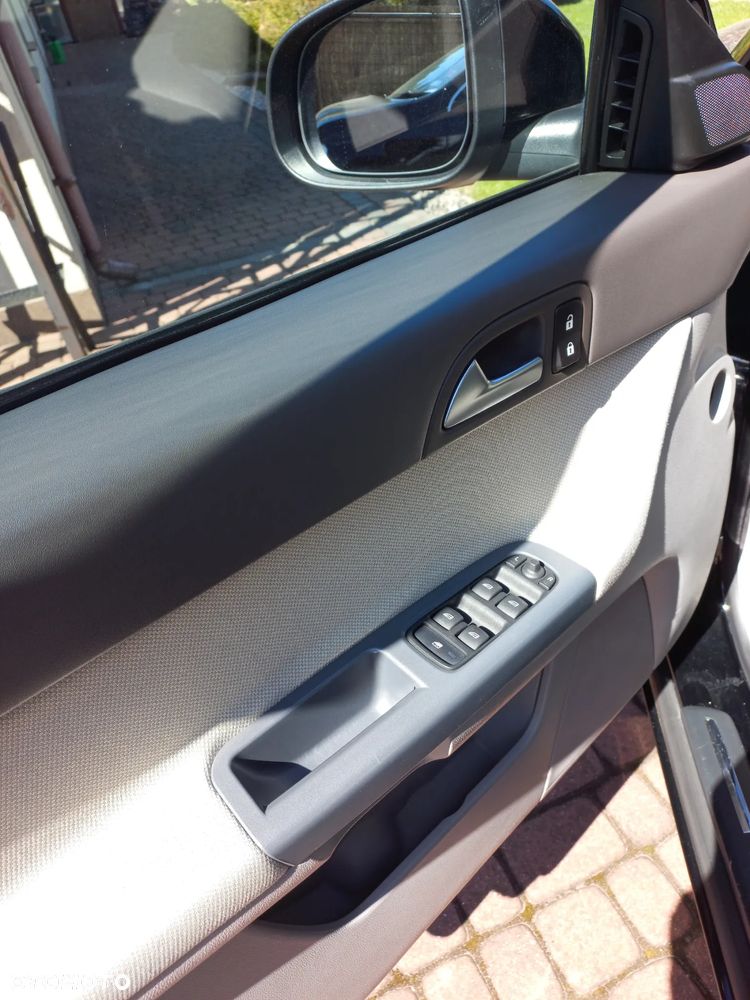 Volvo S40 2.0 - 8
