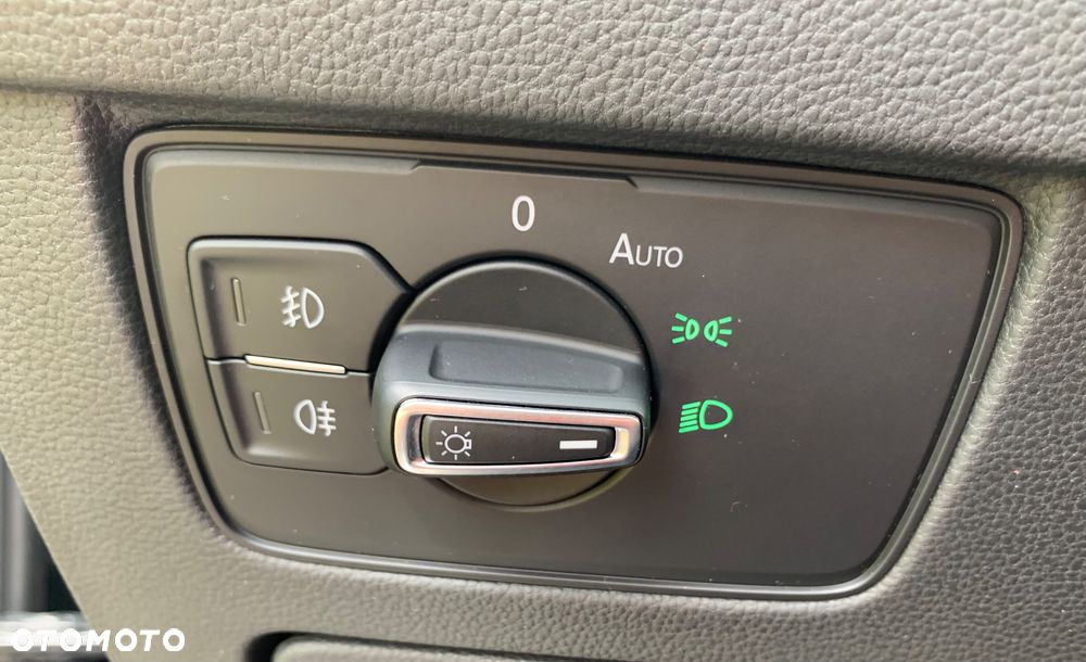 Volkswagen Passat 1.5 TSI EVO Elegance DSG - 15