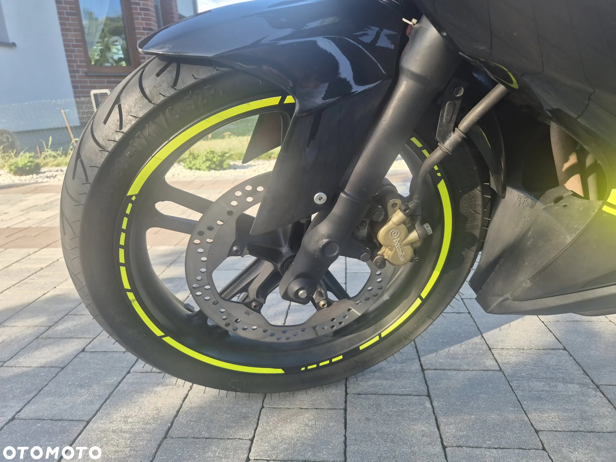 Yamaha R125 - 7