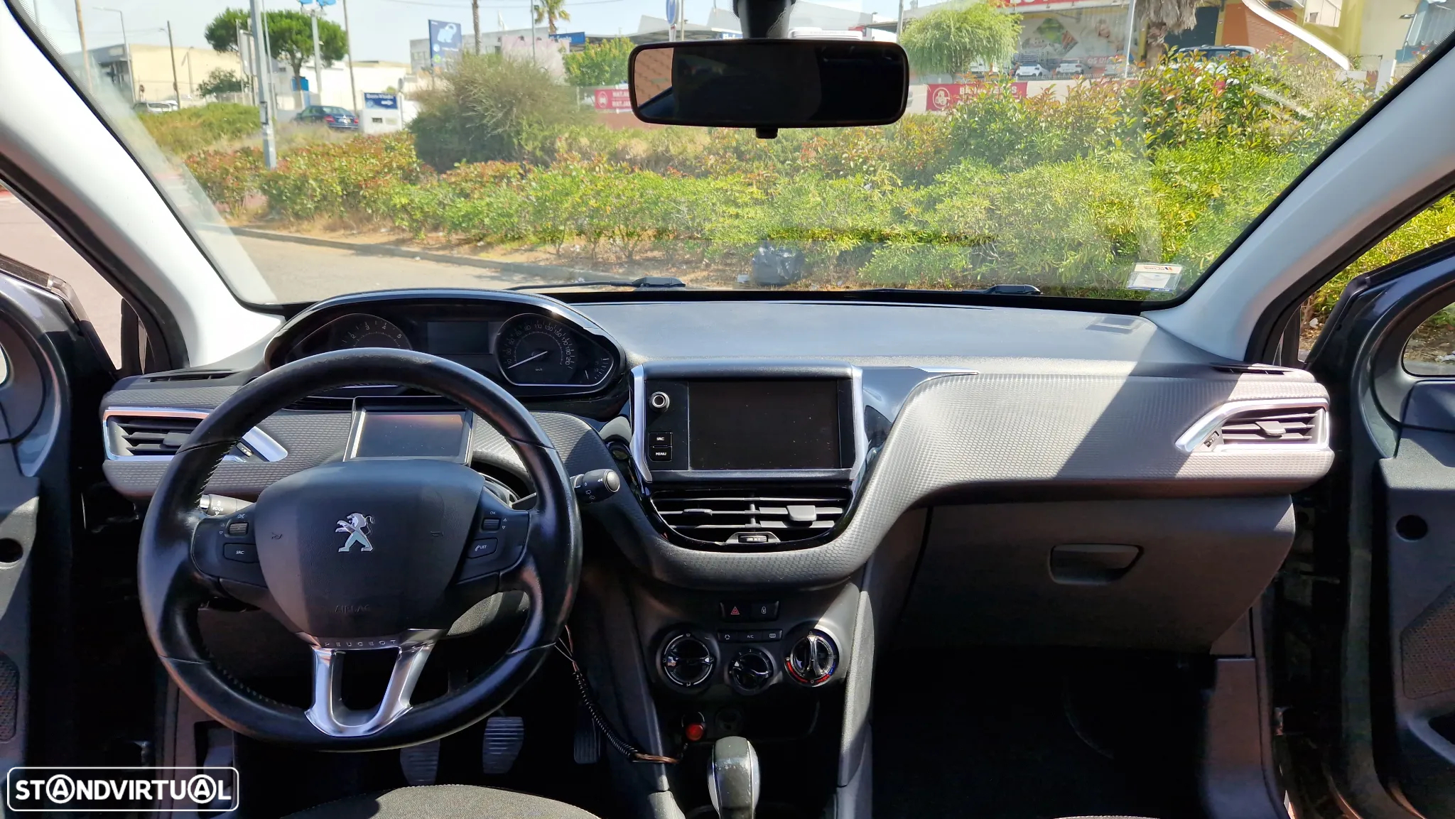 Peugeot 208 1.2 PureTech Style - 11