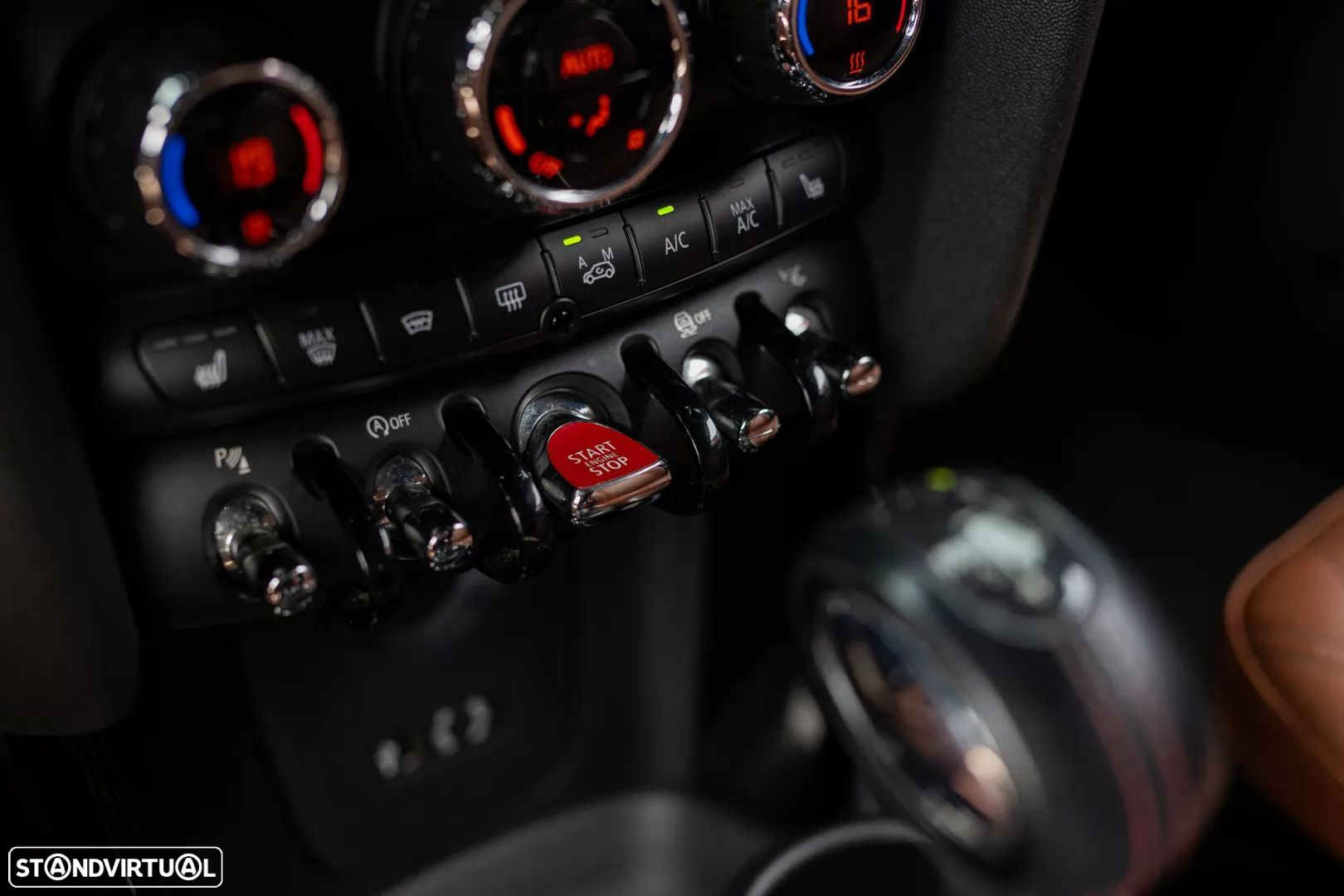 MINI Cabrio Cooper SD Auto Desportiva - 37