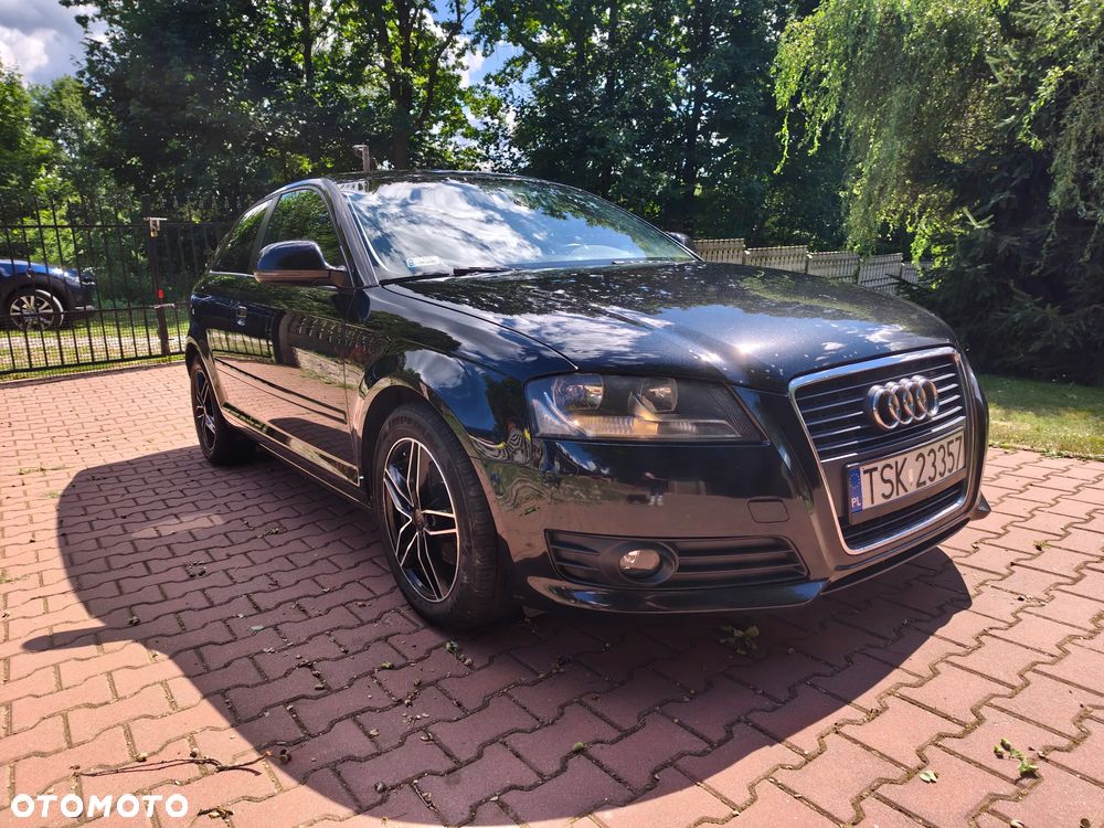 Audi A3 3-drzwiowe 2.0 TDI DPF Ambiente - 1
