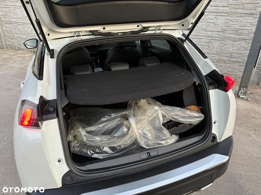 Peugeot 2008 PureTech 130 GT - 19