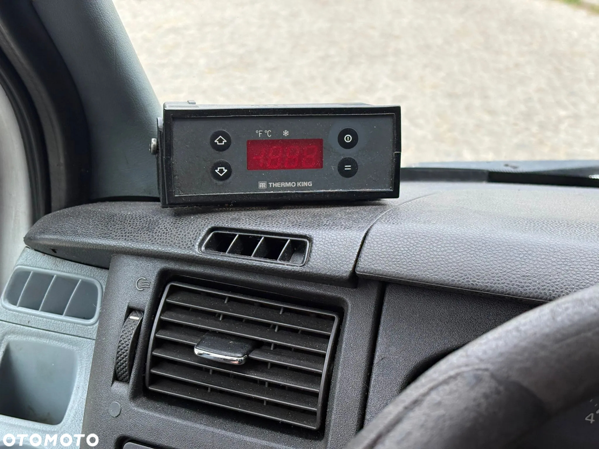 Ford Transit - 11