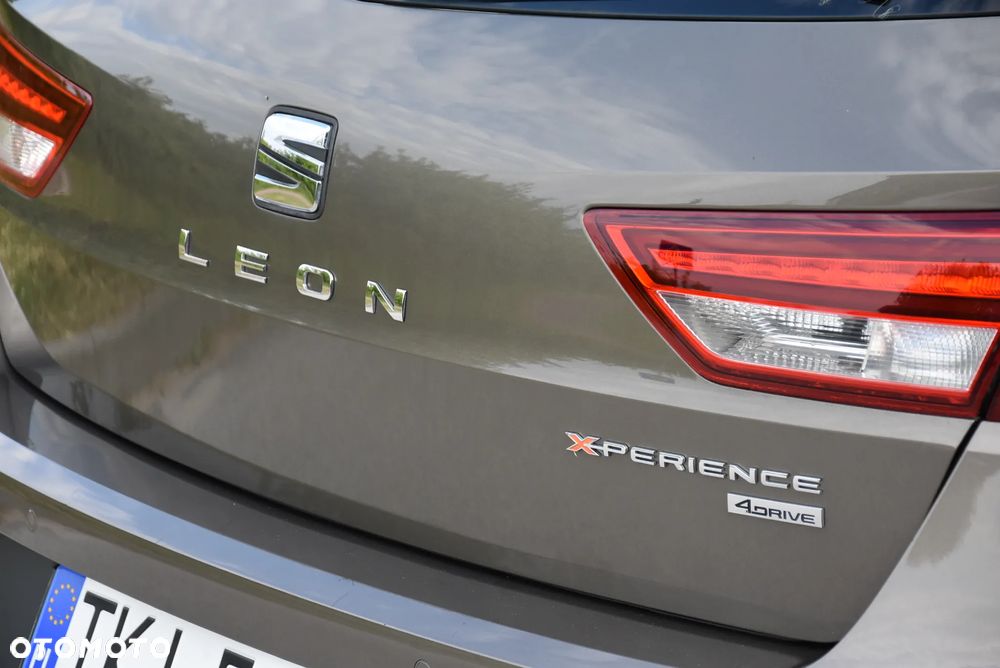 Seat Leon 2.0 TDI DPF Start&Stop DSG XCELLENCE - 19