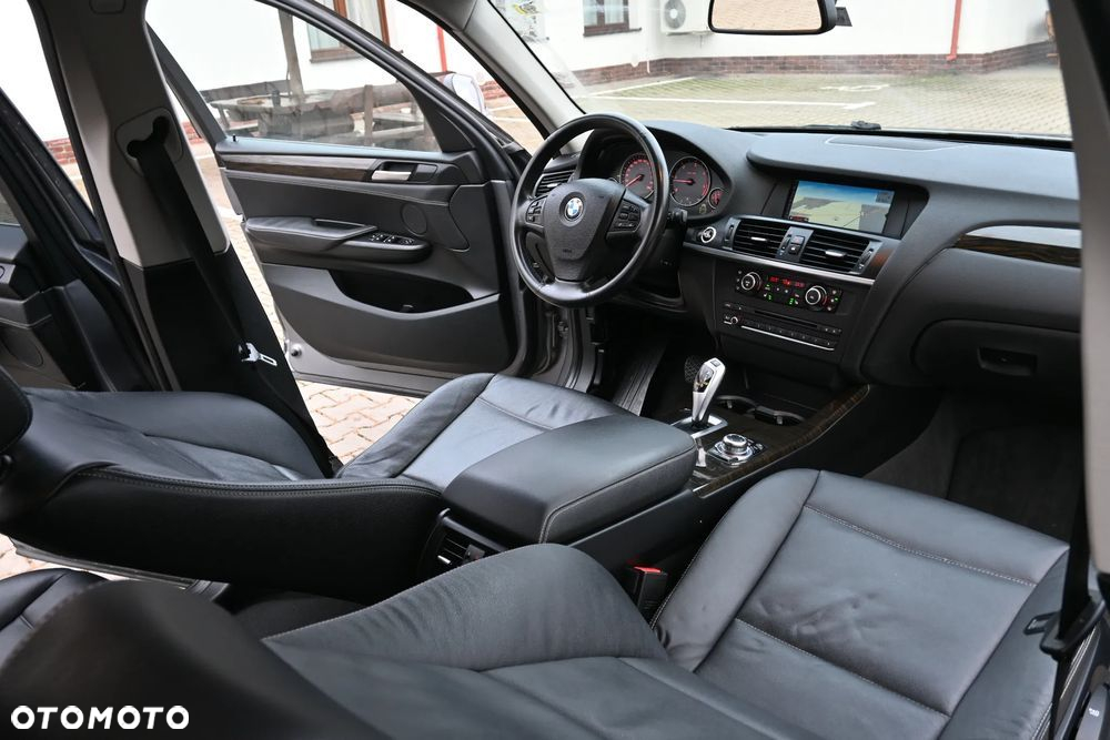 BMW X3 xDrive20d Blue Performance - 34