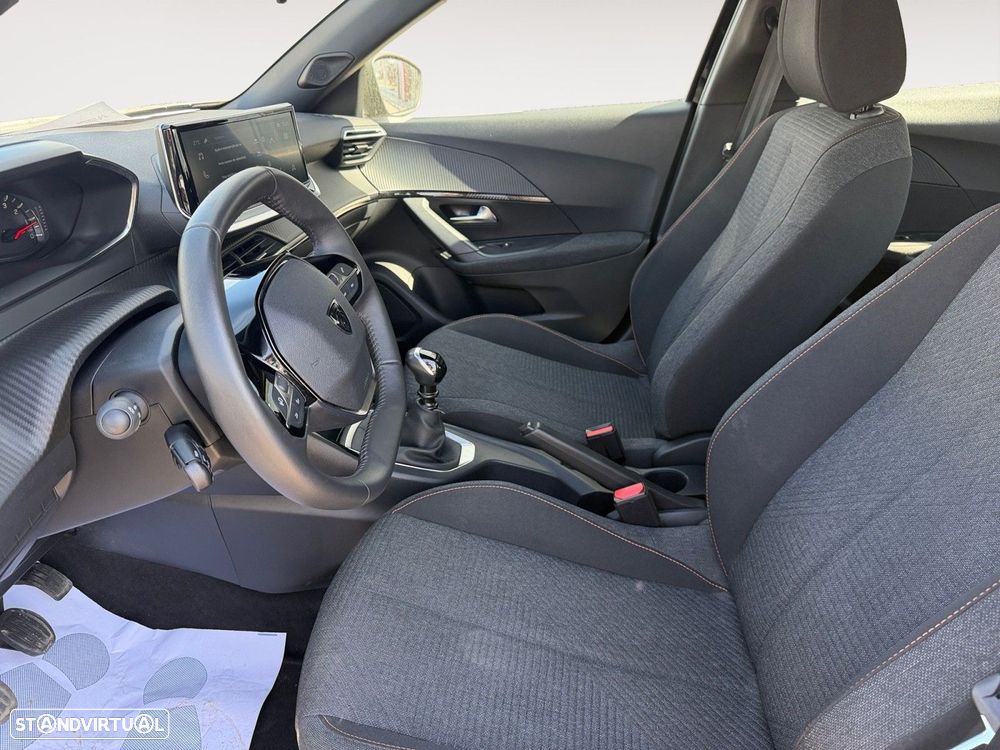 Peugeot 2008 1.2 PureTech Style - 9
