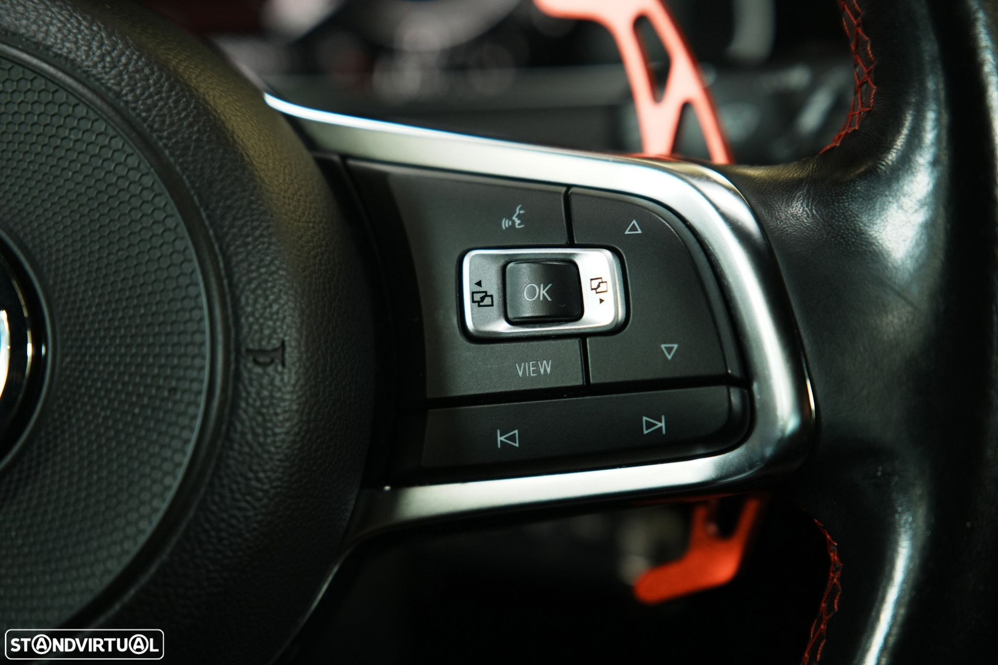 VW Golf 2.0 TSI GTI DSG - 28