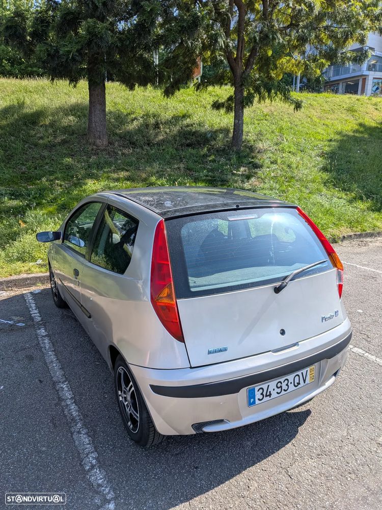 Fiat Punto 1.2 16V ELX - 10