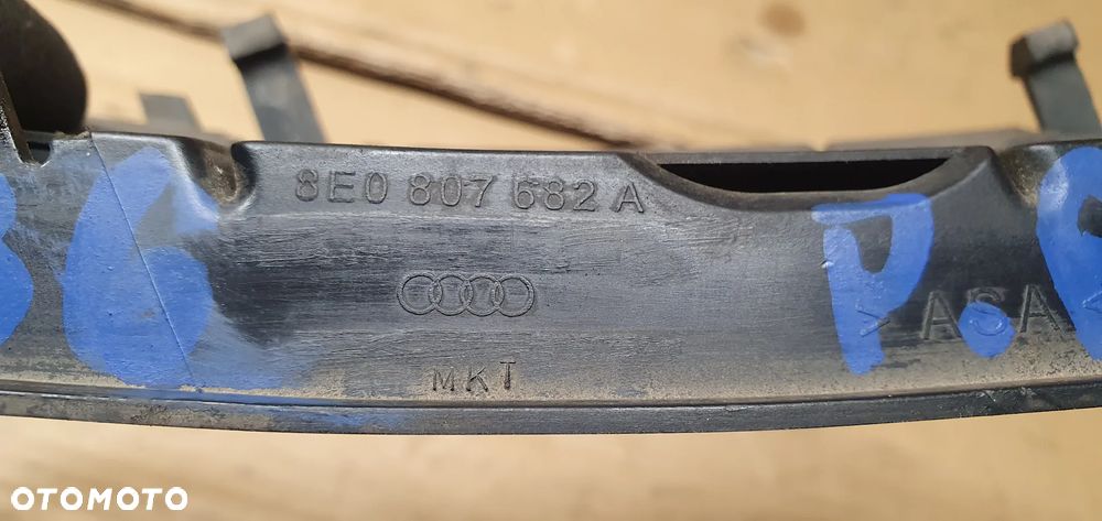 Kratka zderzaka prawy przód przednia prawa Audi A4 B6 8E0807682A - 6