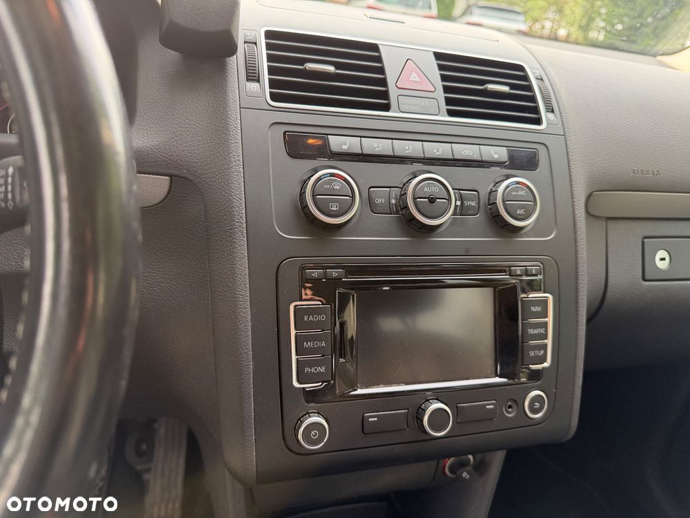 Volkswagen Touran 1.6 TDI DPF BlueMotion Technology MATCH - 7