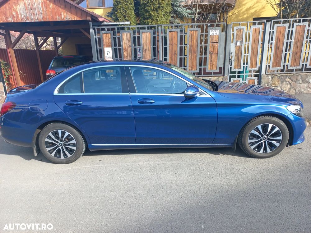 Mercedes-Benz C - 3