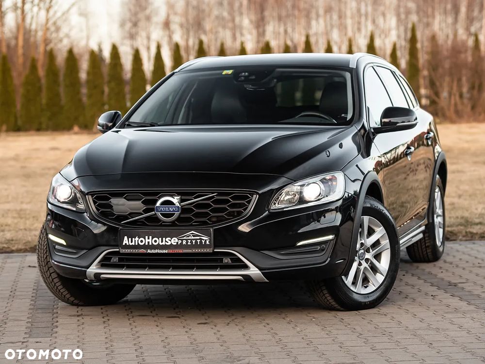 Volvo V60 Cross Country - 5