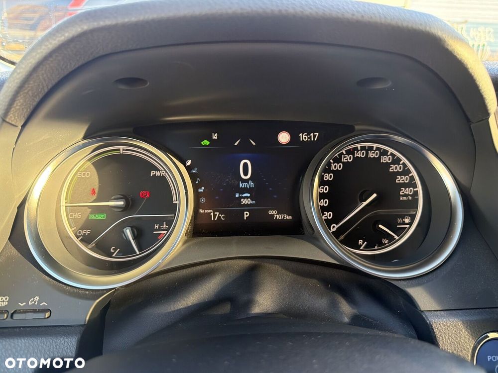 Toyota Camry 2.5 Hybrid Comfort CVT - 17