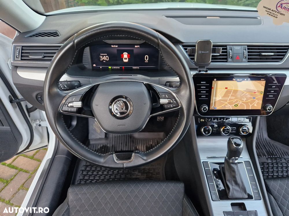 Skoda Superb 2.0 TDI DSG Ambition - 12