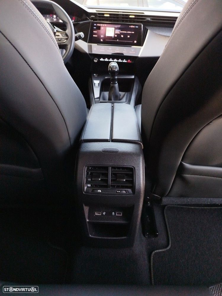 Peugeot 308 SW 1.2 PureTech Allure Full LED - 24