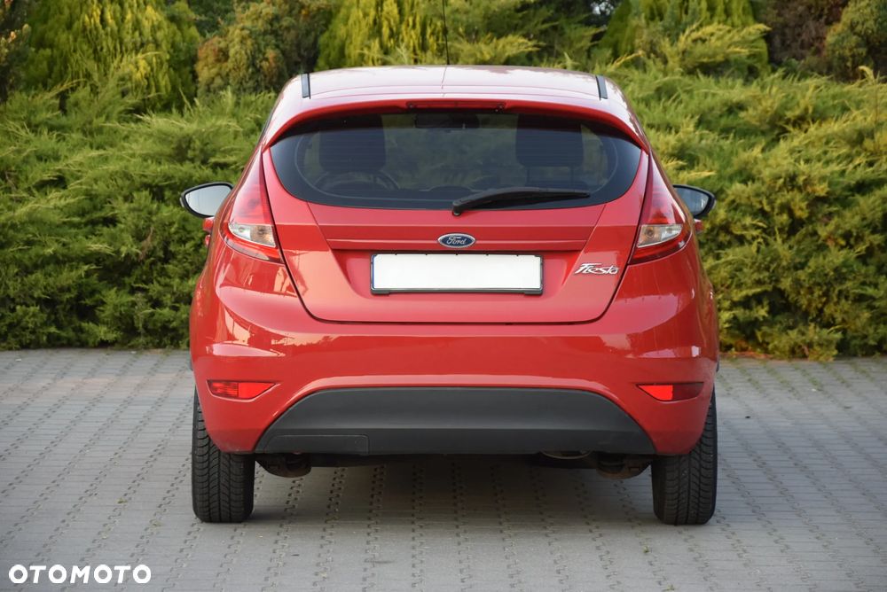 Ford Fiesta 1.25 Silver X - 28