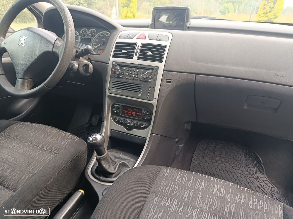 Peugeot 307 1.4 HDi Navtech - 27