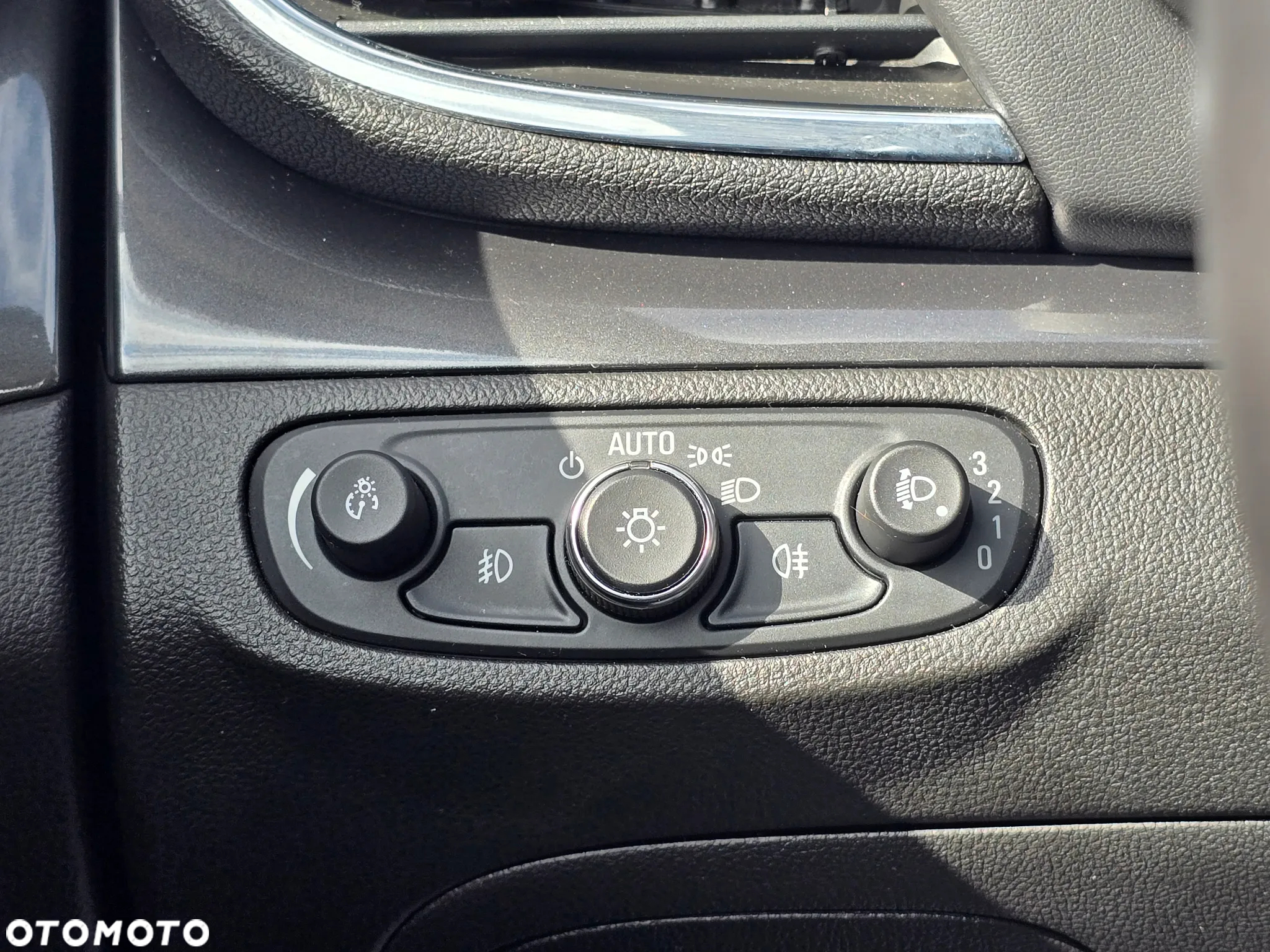Opel Mokka X 1.4 T Elite S&S - 28