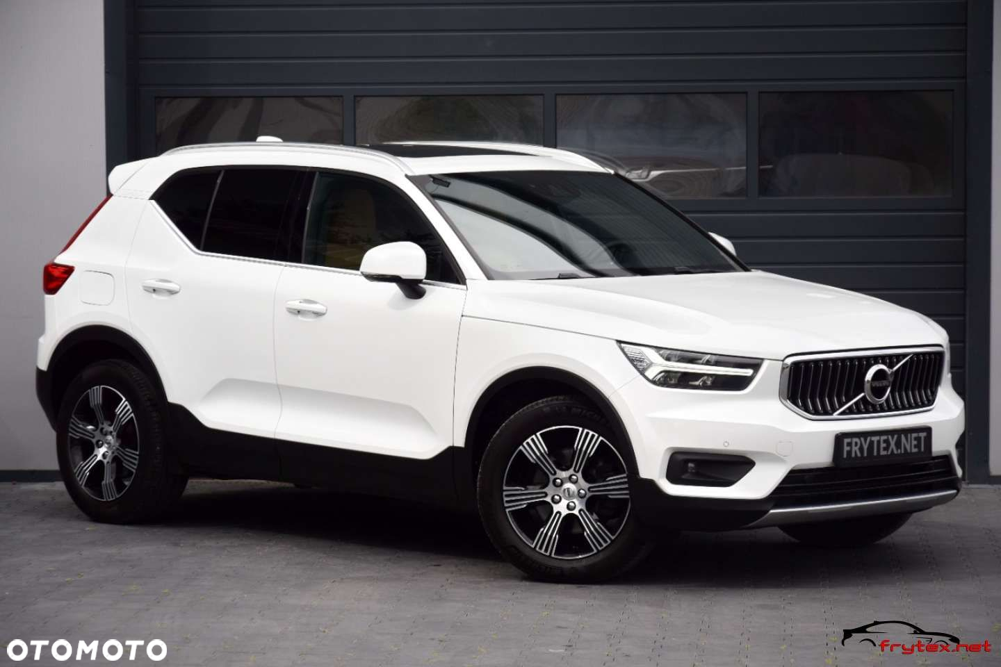 Volvo XC 40 - 3