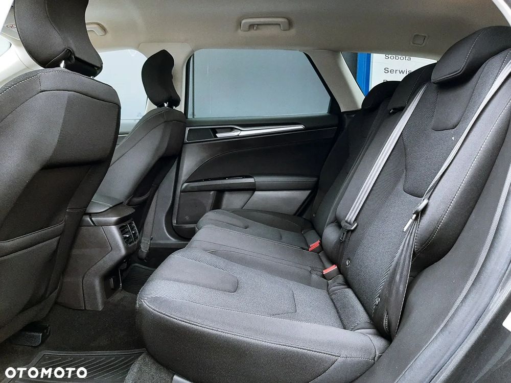 Ford Mondeo 2.0 TDCi Titanium PowerShift - 34