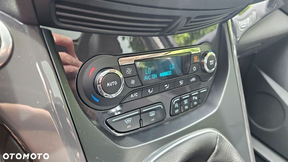 Ford Kuga 1.5 EcoBoost 2x4 Individual - 29