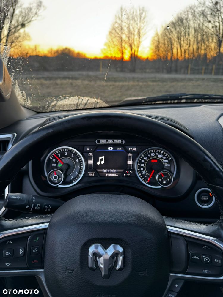 RAM 1500 5.7 Crew Cab Laramie - 13