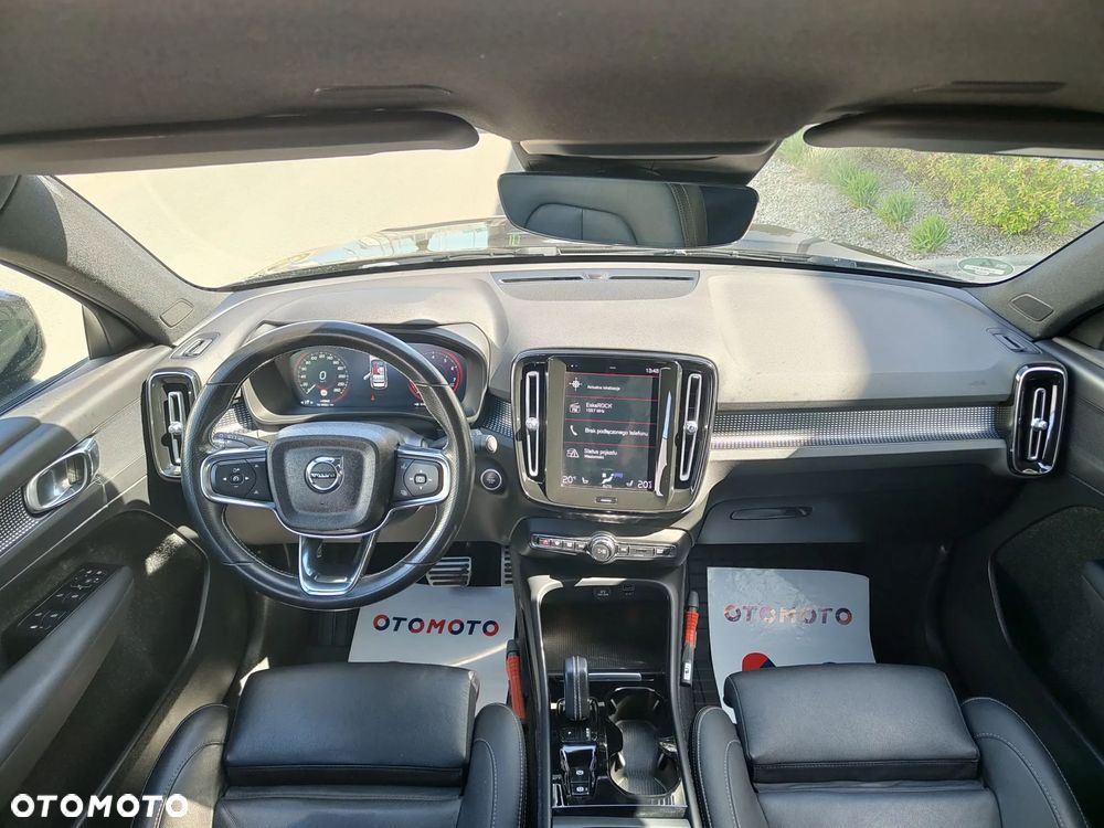 Volvo XC 40 T3 Geartronic RDesign - 16