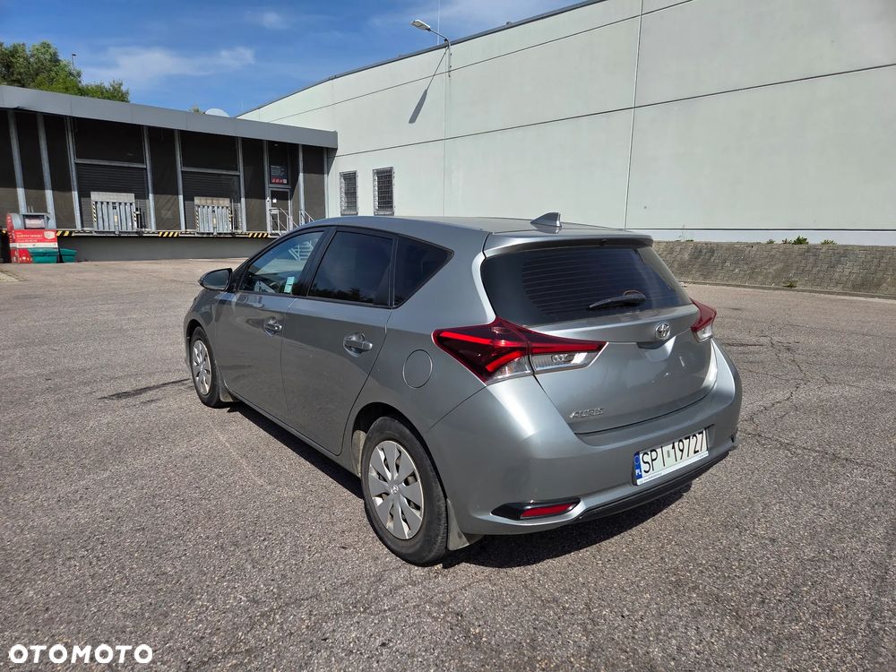 Toyota Auris 1.33 VVT-i Active - 6