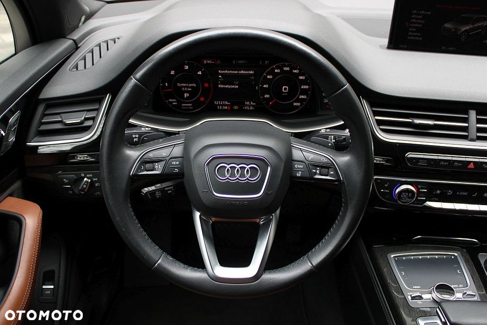 Audi Q7 - 19