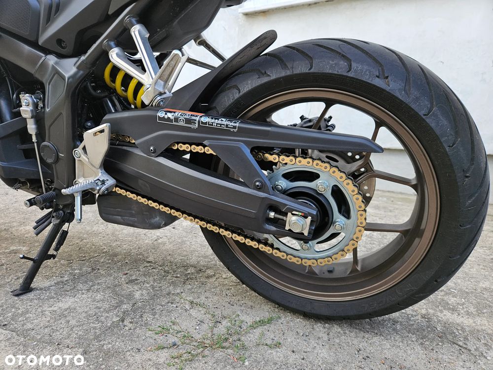 Honda CB - 19