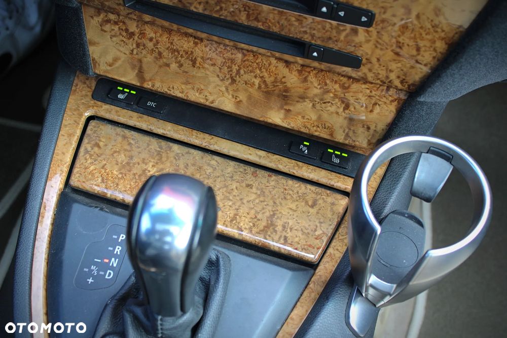 BMW Seria 6 650 i - 21