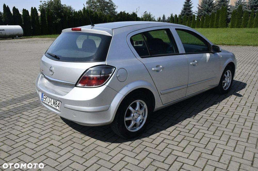 Opel Astra - 9
