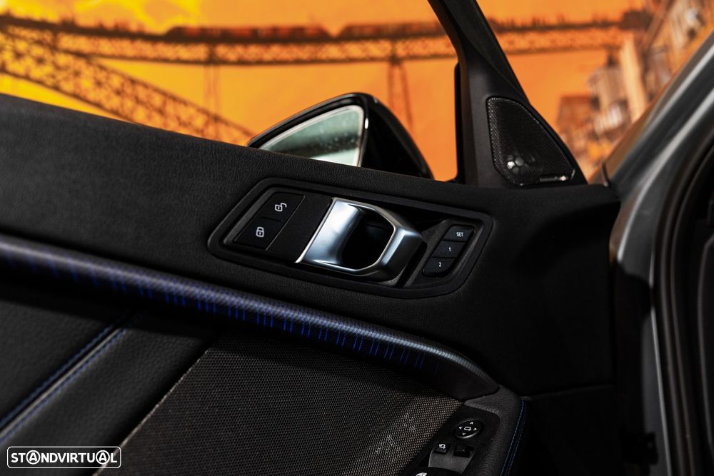 BMW 118 i Pack Desportivo M Auto - 32