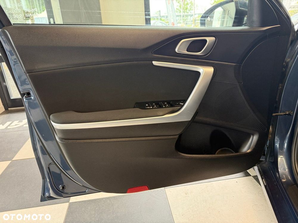 Kia Ceed - 18
