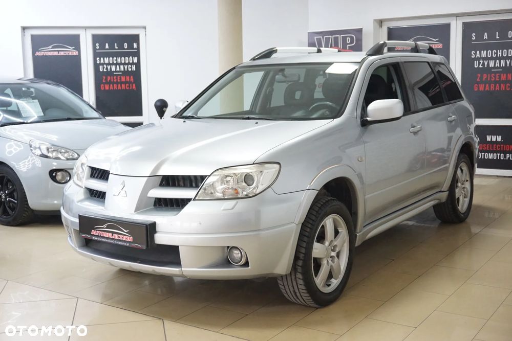 Mitsubishi Outlander 2.0 4WD Invite - 3