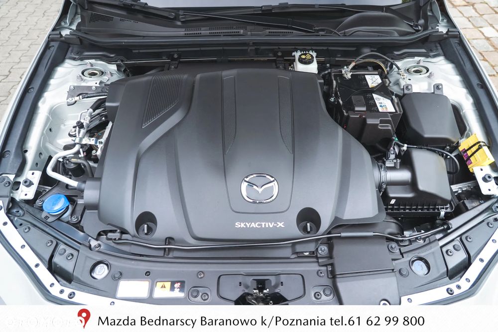 Mazda 3 2.0 mHEV Takumi - 12